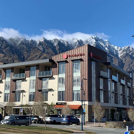 Ramada Suites By Wyndham Queenstown Remarkables Park Zewnętrze zdjęcie