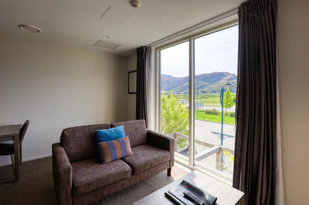 Ramada Suites By Wyndham Queenstown Remarkables Park Zewnętrze zdjęcie